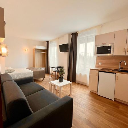Studio 4 Pers Face Gare Sncf Appart Hotel Le Cygne D4 บัวร์ ภายนอก รูปภาพ
